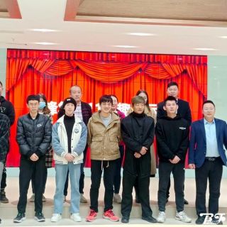 享受競(jìng)技，盡顯青春風(fēng)采！邊鋒集團(tuán)開展趣味運(yùn)動(dòng)會(huì)活動(dòng)